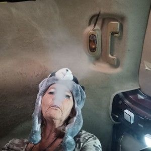 Meet your Posher, Deborah